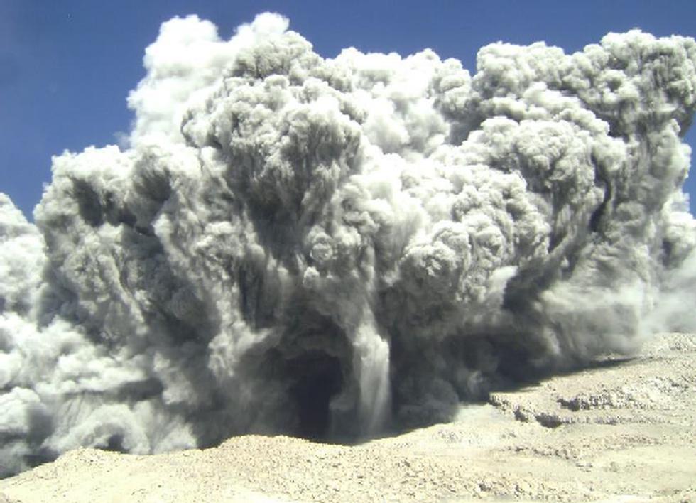 Imágenes del volcán Ubinas