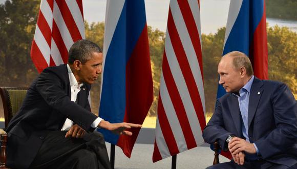 Obama a Putin: Intervención rusa en Ucrania tendrá "un precio"