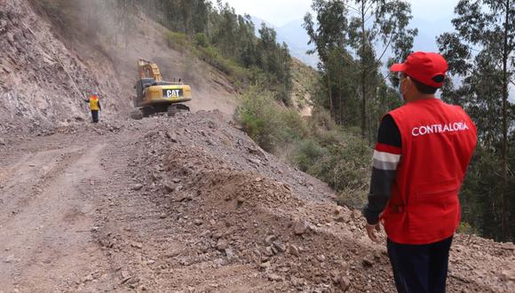 Se trata del mejoramiento de camino vecinal, ubicada en el centro poblado Sicchal del distrito de Calamarca, en el que se invierte S/237 mil.