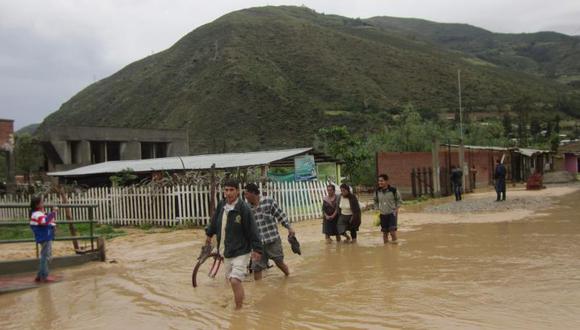 Desborde del río Huallaga dejó daños en Colpa Alta