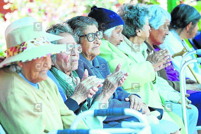 Sepa los pro y contras de las afiliaciones a la ONP y la AFP para su jubilación