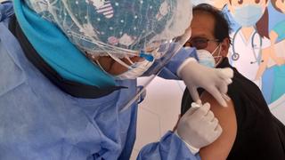 Hoy comienza vacunación para mayores de 47 años en Huancavelica