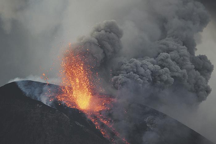 Nicaragua: Volcán Momotombo registra 6 explosiones