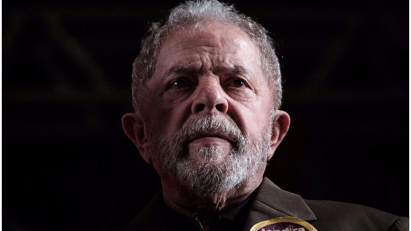 Brasil: Lula da Silva es condenado a nueve años y medio de prisión