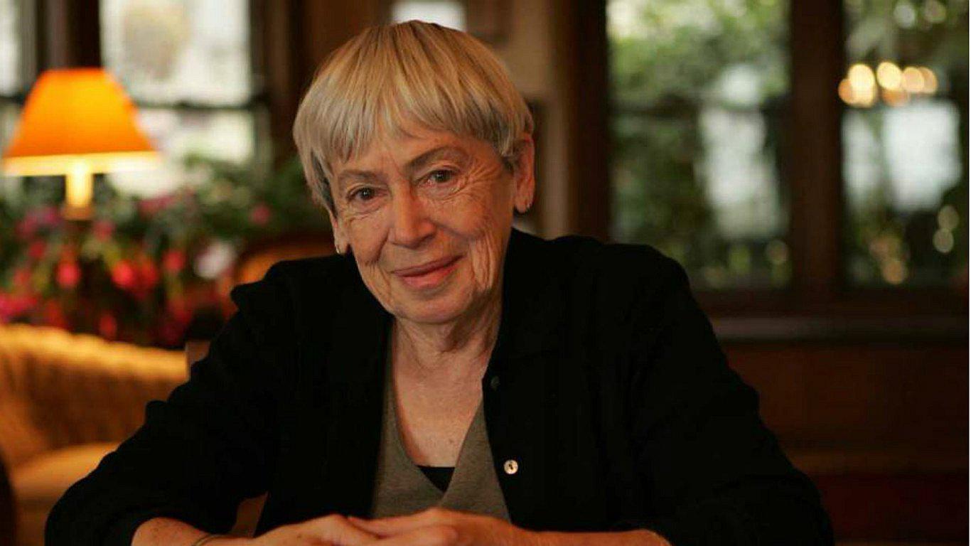 Ursula K. Le Guin, la maestra de la ciencia ficción fallece a los 88 años