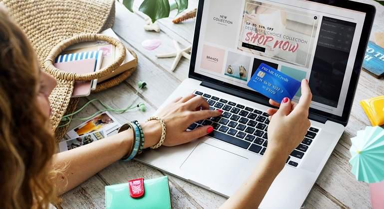 Formas de ahorro que en realidad te hacen gastar dinero (Foto: Getty)