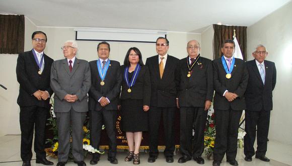Colegio de Periodistas Arequipa celebró aniversario N°37