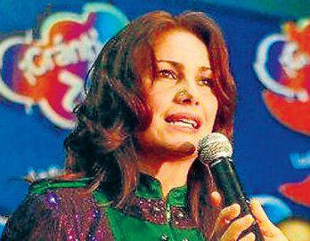 Lloran en homenaje a Mónica Santa María