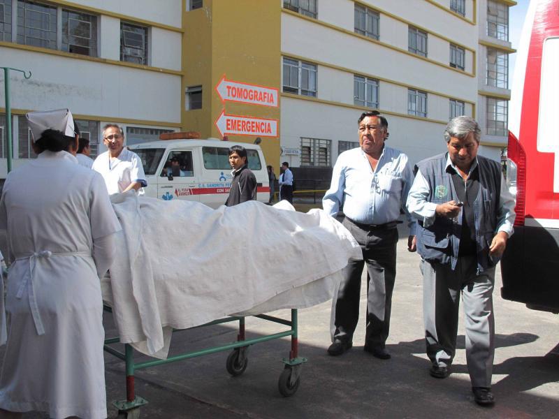 Menor acuchilla a joven en la puerta de una pollería