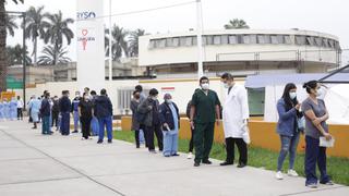 Tres mil médicos aún no se han vacunado contra el coronavirus en Perú