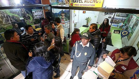 Agencias informales ofrecen turismo de aventura en plena Plaza Mayor del Cusco (VIDEO)  