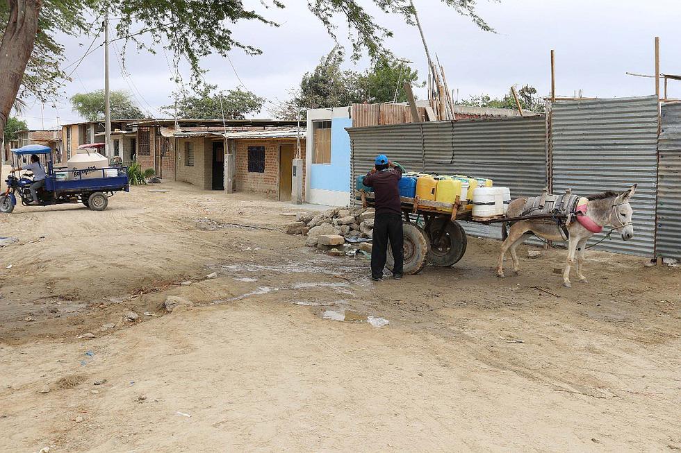 Golpe a la venta ilegal de agua potable en el asentamiento Las Dalias