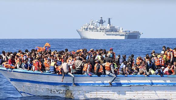 Más de 5.000 migrantes rescatados desde el viernes en el Mediterráneo