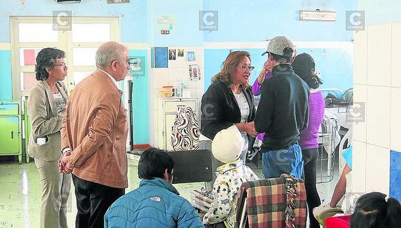 Arequipa: Ministra Choquehuanca se interesa por salud de los niños Josué y Gael