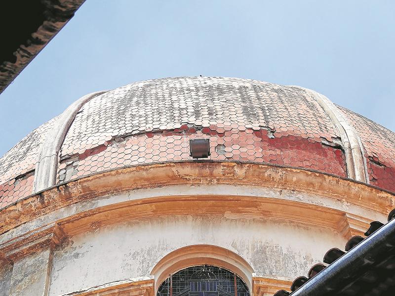 Semana Santa: La catedral de Huancayo presenta serios problemas en su estructura