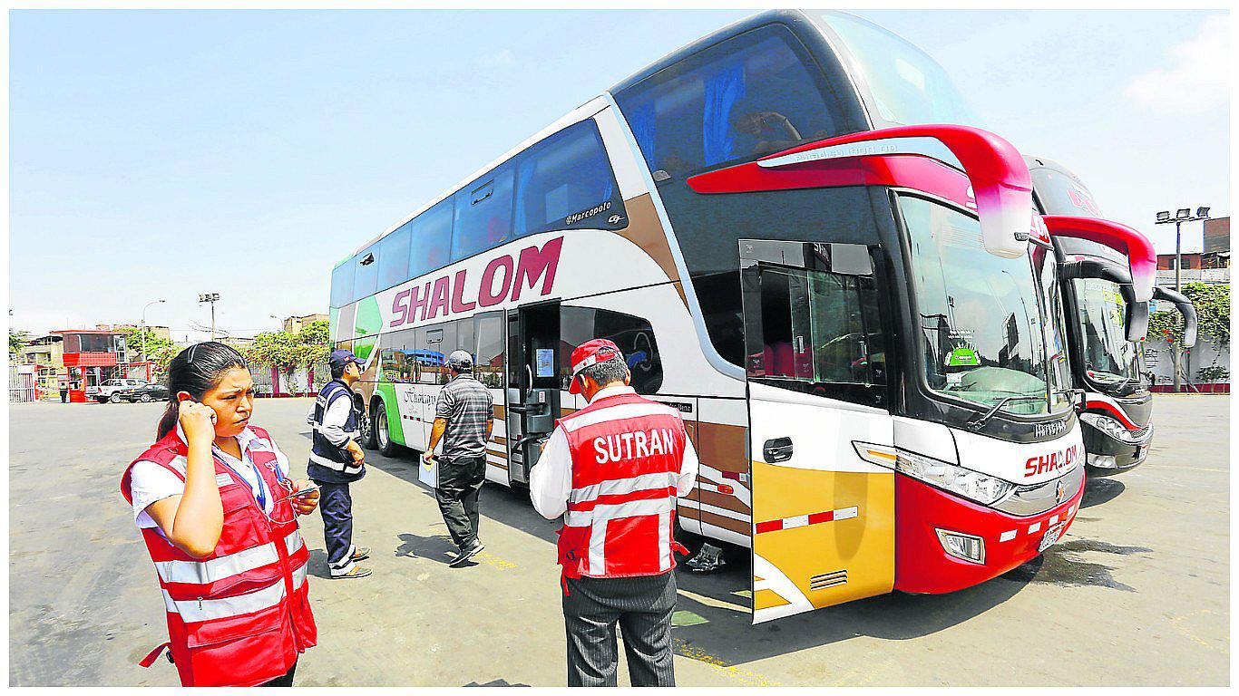 Impondrán papeleta electrónica a buses que van a más de 90 km/h 