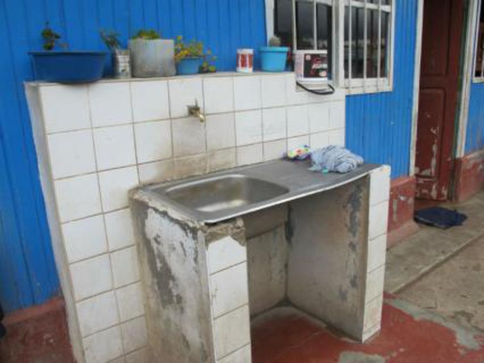 FOTOS: 65 huérfanos de Aldea Infantil El Rosario viven en casas de cartón