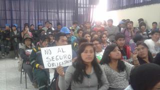 Estudiantes de instituto Pedro P. Díaz salen a protestar