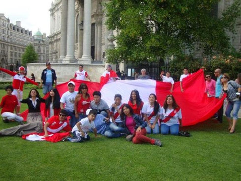 Perú - Inglaterra: Así vivieron los hinchas peruanos en Wembley