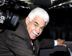 Pastor Flores: "Nadie nos obligará a ir al terminal"