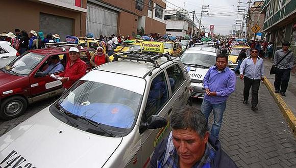 Municipio de Arequipa elabora norma para dar Setare a 4 mil taxistas informales 