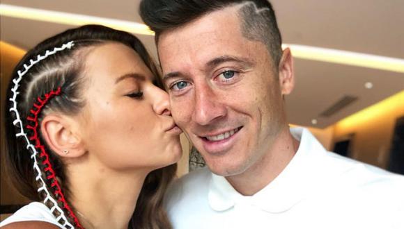 Robert Lewandowski recibió tierno consuelo de su esposa tras perder en el debut mundialista (FOTOS)