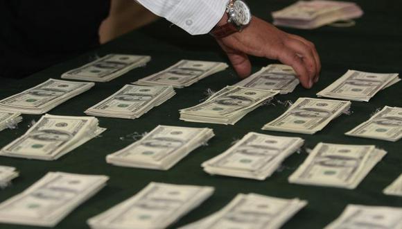 Policía incauta 4.5 millones de dólares falsos en el Cercado de Lima