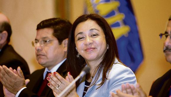 César Acuña espera que Marisol Espinoza consolide campaña de Alianza para el Progreso