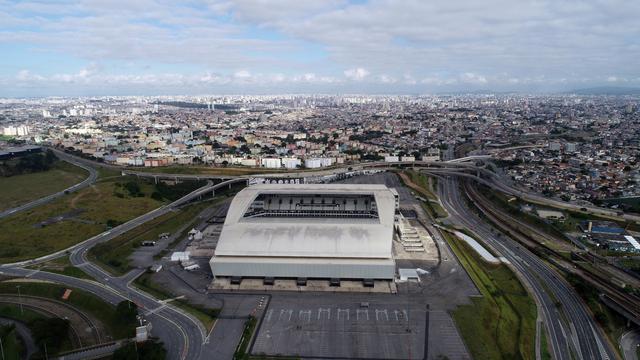 Grandes estadios de Río de Janeiro, Sao Paulo así como canchas de barrios en Brasil lucen completamente vacíos por la cuarentena. (Foto: EFE)