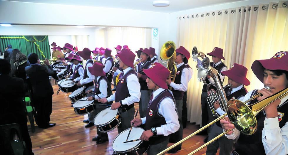 Huancayo: roban instrumentos musicales de la IE Santa Isabel a pocos días de desfile
