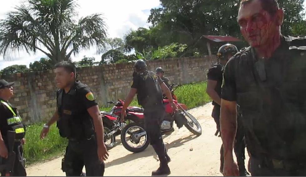 Iquitos: Pobladores "masacran" a policías (VIDEO)