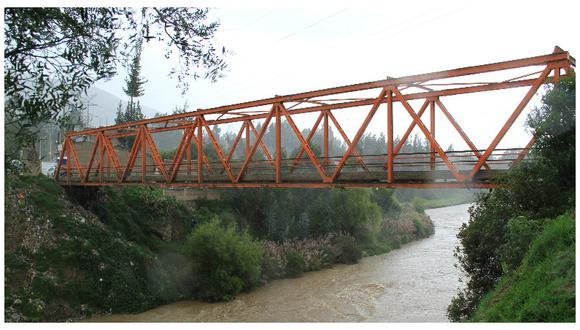 Gobierno regional dice que inició licitación para nuevo puente Chupuro
