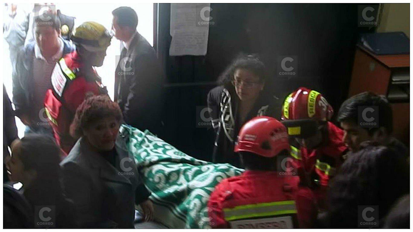 Huancayo: Secretario judicial acusado de pedir coima se desmaya antes de audiencia