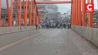 Liberación del puente histórico en Perené duró menos de una hora