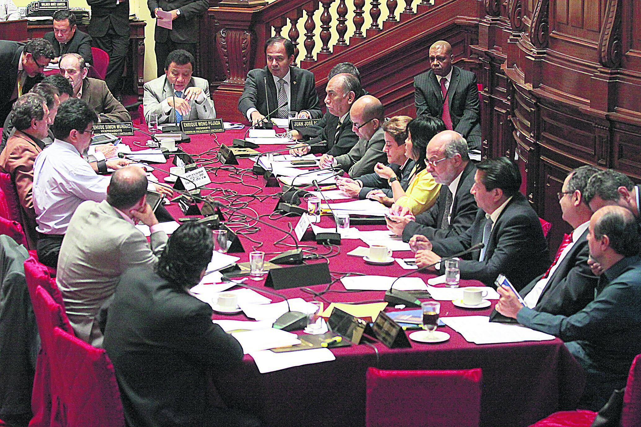 El nacionalismo sufre revés en el Congreso