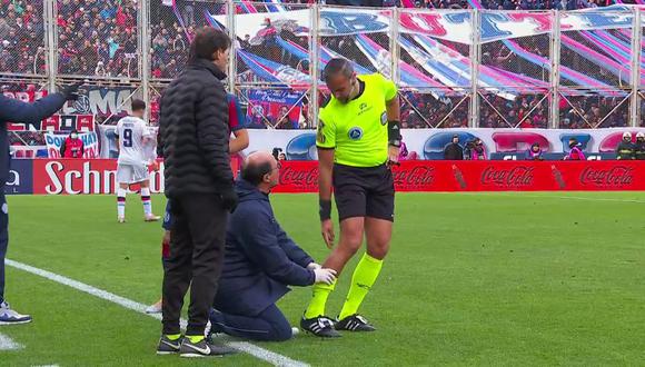 Ariel Penel, árbitro del San Lorenzo vs Tigre, se lesionó y fue reemplazado. (Foto: Captura ESPN)