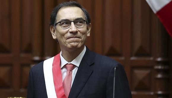 Martín Vizcarra sube 11 puntos en aprobación y llega a 43%, según última encuesta