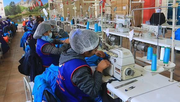 Arequipa atrasada en industria textil por falta de inversión en tecnología
