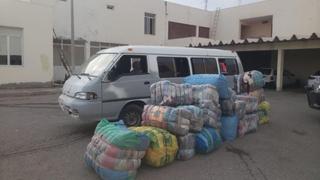 Tacna: Detienen a chofer de minibús con ropa de contrabando por 72,000 soles