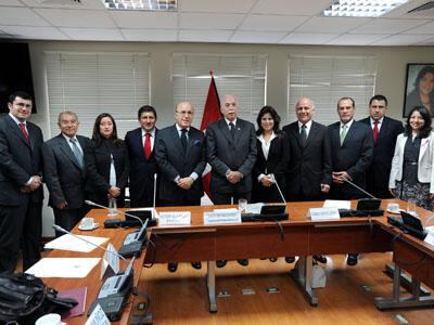 Embajador chileno: "Vamos a respetar decisión de la Corte de La Haya"