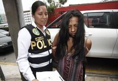 Miraflores: Mujer fue trasladada a Fiscalía tras agredir a policía en comisaría (VIDEO)