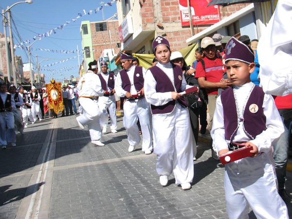 Hasta chilenos llegaron a festividad del Señor de Locumba