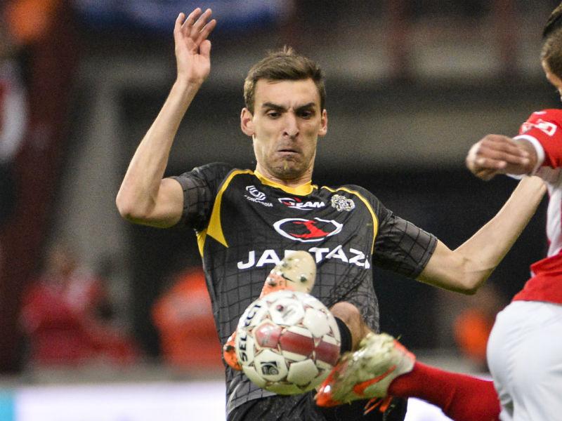 Jugador Gregory Mertens falleció tras desvanecerse en campo de juego