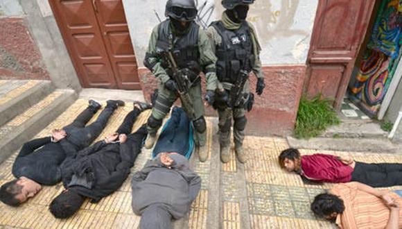 Bolivia: Detienen a dos peruanos por pertenecer a banda criminal