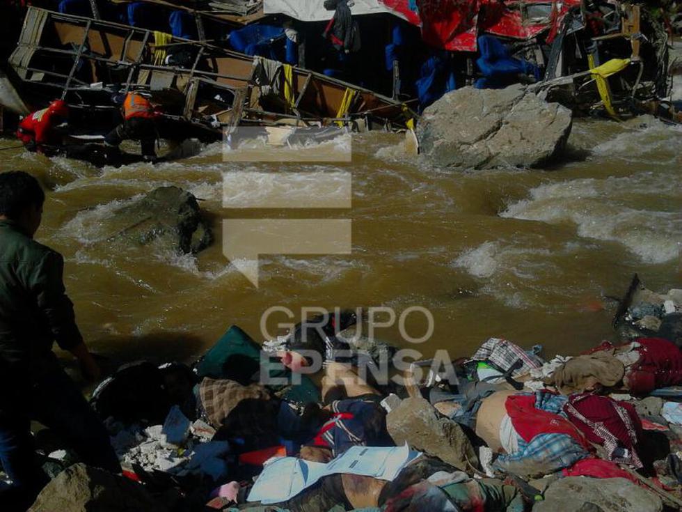 La Libertad: Ómnibus cae a abismo y deja decenas de personas fallecidas en Otuzco