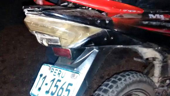 Trujillo: Motocicleta es abandonada tras choque con taxi