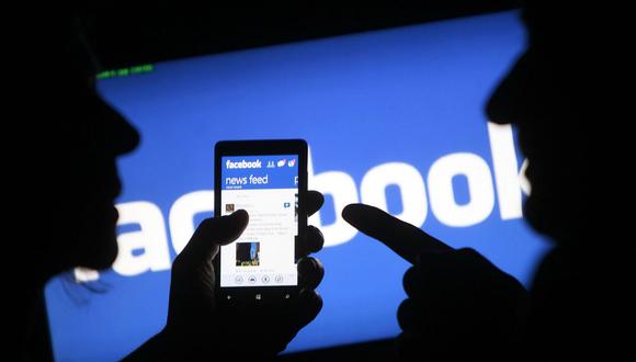 Facebook niega tendencia anti-conservadora o censura