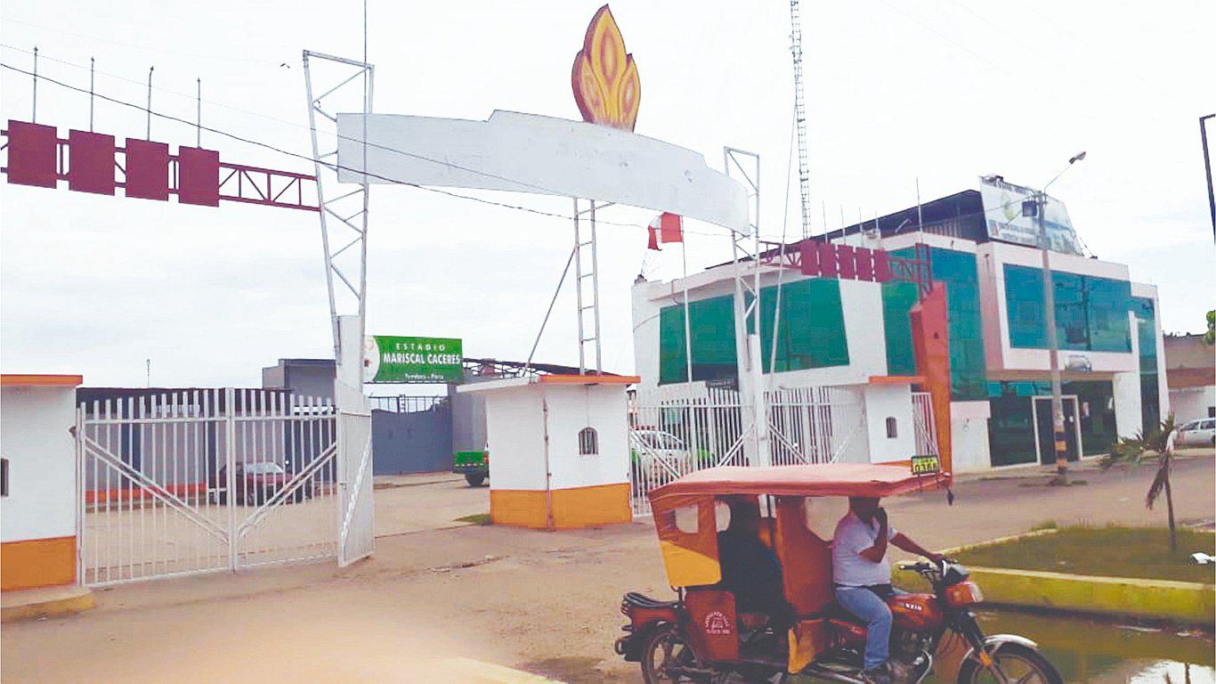 Complejo deportivo Everth Vivar está abandonado