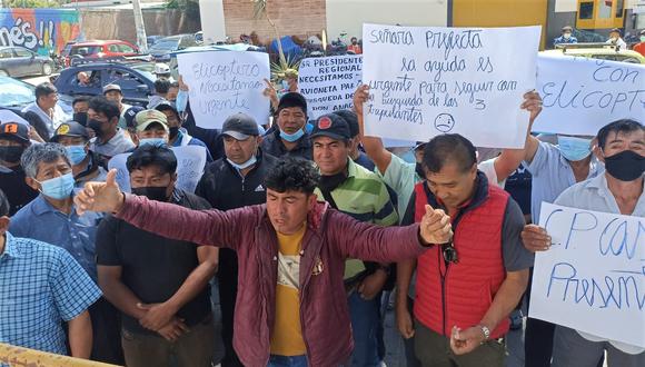 Se estima que los tres pescadores piuranos encontrados en Ecuador lleguen a nuestro país el viernes o sábado.