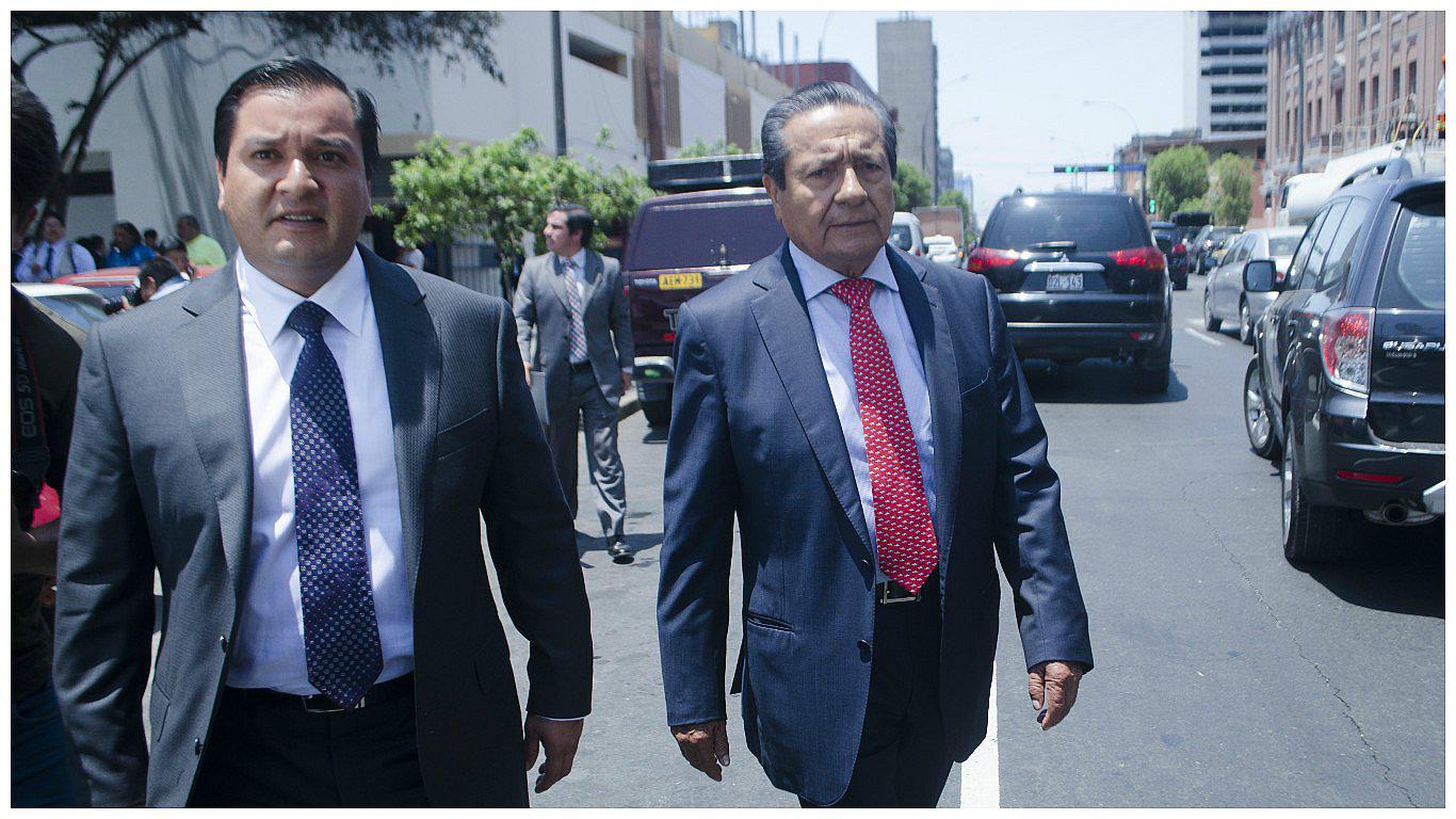 Fiscal: Sánchez Paredes tienen poder para contratar peritos extranjeros